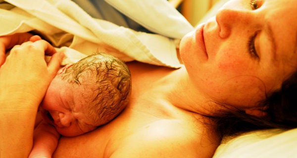 Madre e hijo recién nacido