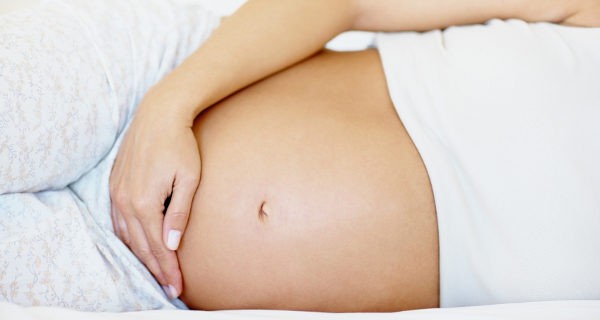 barriga de mujer embarazada