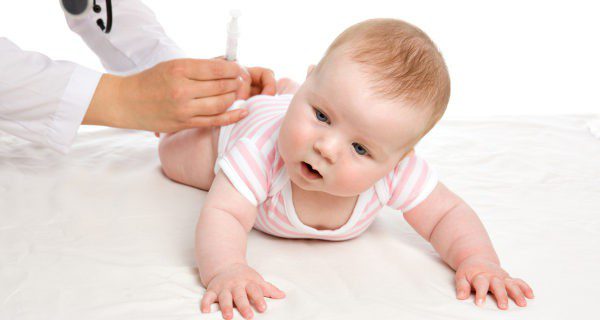 Muchos padres y madres no se pueden permitir pagar el precio de las vacunas voluntarias