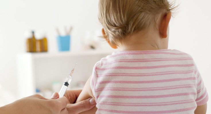 Recuerda las vacunas que tiene que poner tu hijo a los 12 meses