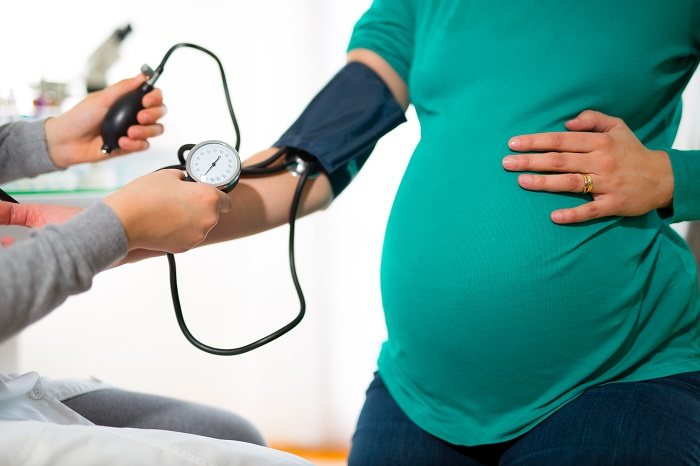 La presión arterial normal en el embarazo - Bekia Padres
