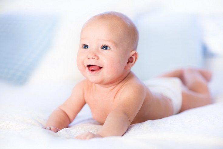 Durante los primeros meses la mayoría de los bebés presentan un color azulado