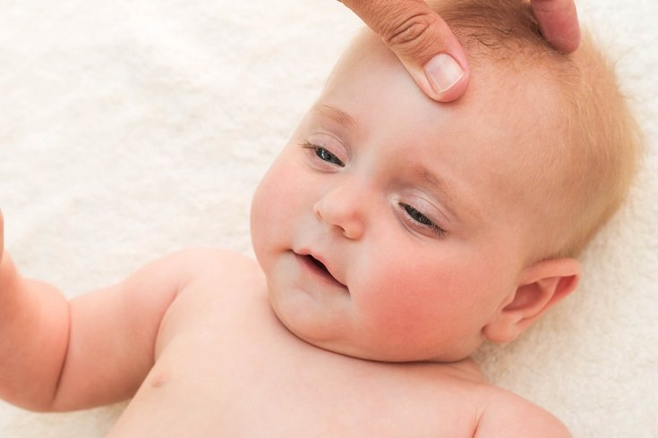 El cráneo de tu bebé tiene 5 huesos separados
