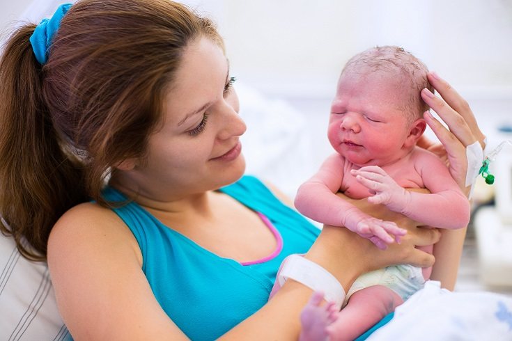 El parto Leboyer se basa en en que el nacimiento del bebé se haga en un ambiente positivo y tranquilo