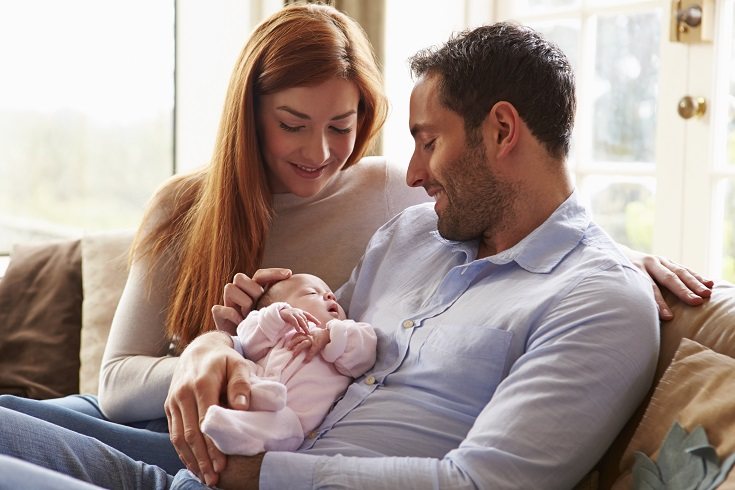 Desde abril del año pasado, las prestaciones por paternidad y maternidad están en una única prestación