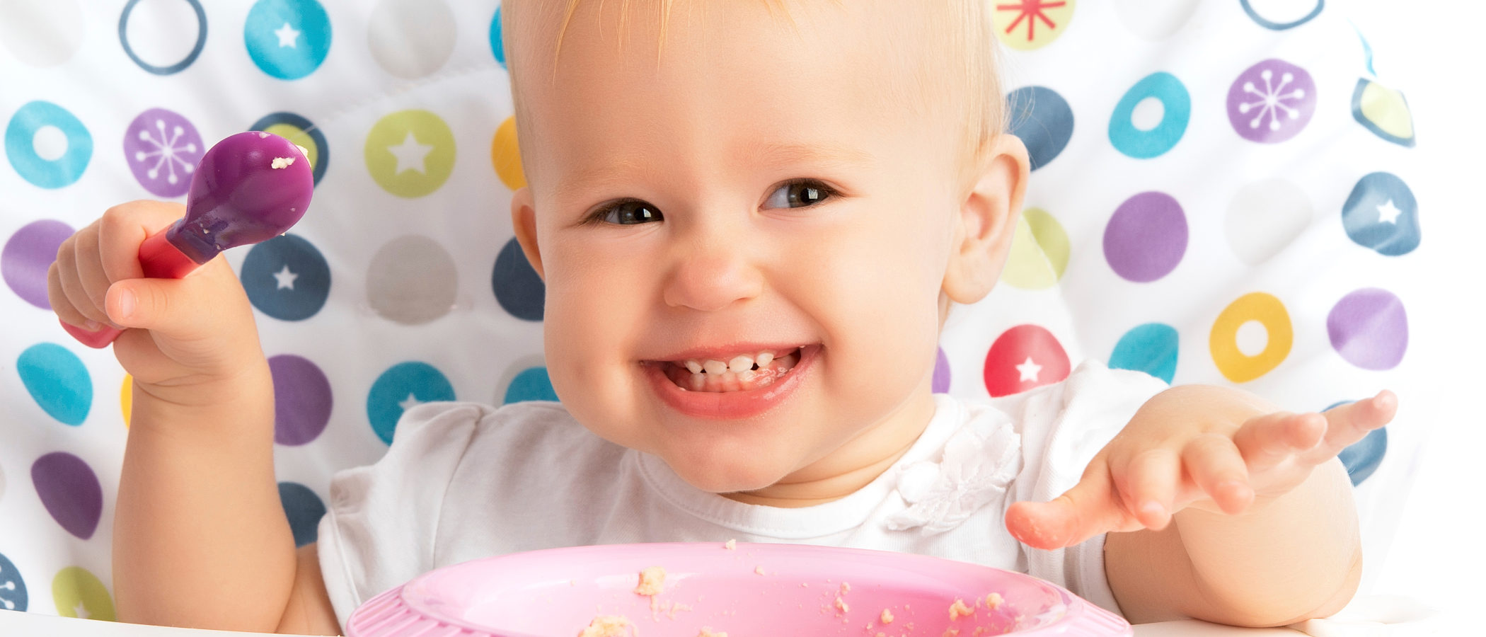 Cómo y cuando introducir alimentos sólidos en la dieta de un bebé