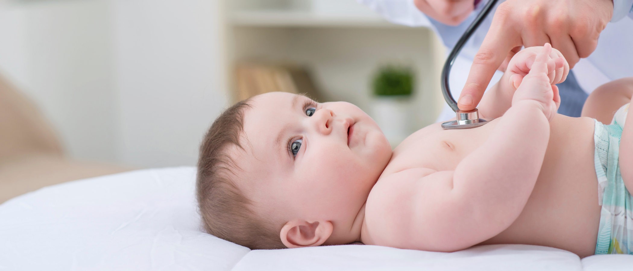 Primeros auxilios en caso de asfixia en un bebé