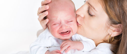 Qué pasa si dejas llorar a tu bebé
