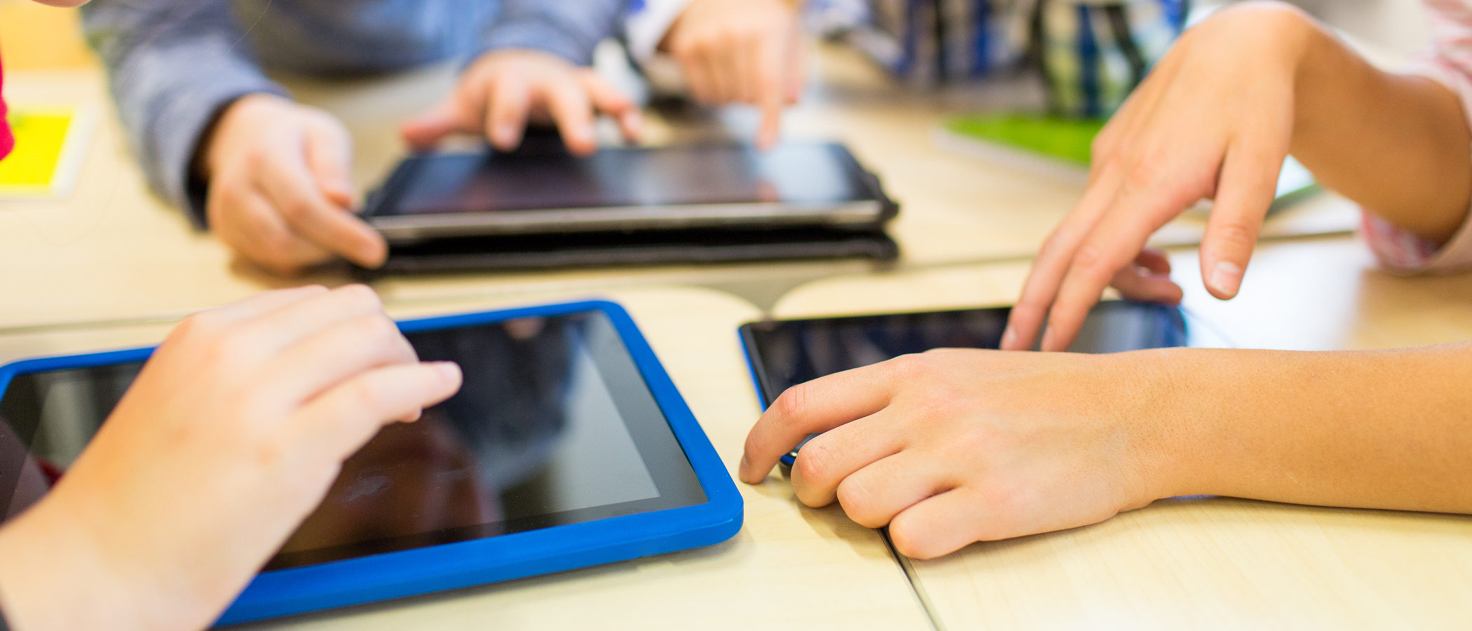 6 apps para controlar y limitar el uso de tablets y móviles en niños