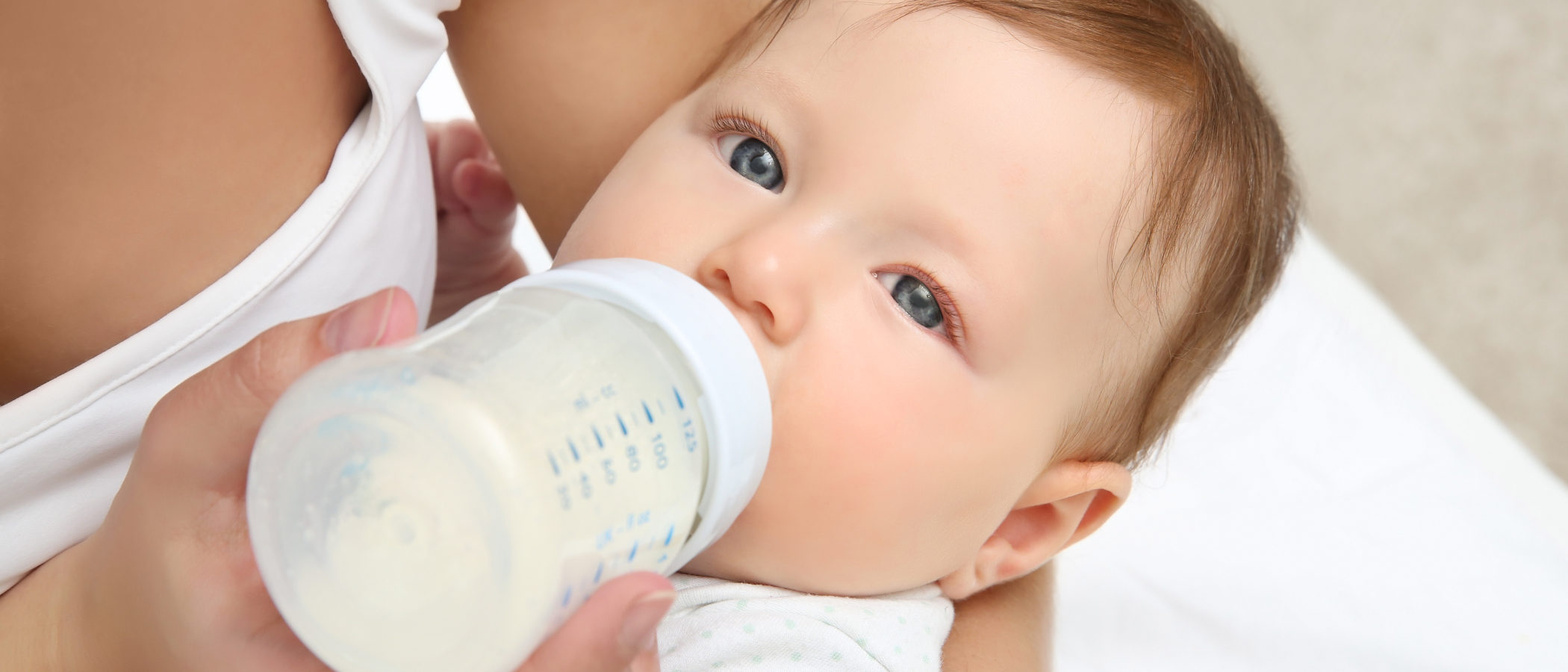 Qué leche dar a un bebé con intolerancia a la lactosa