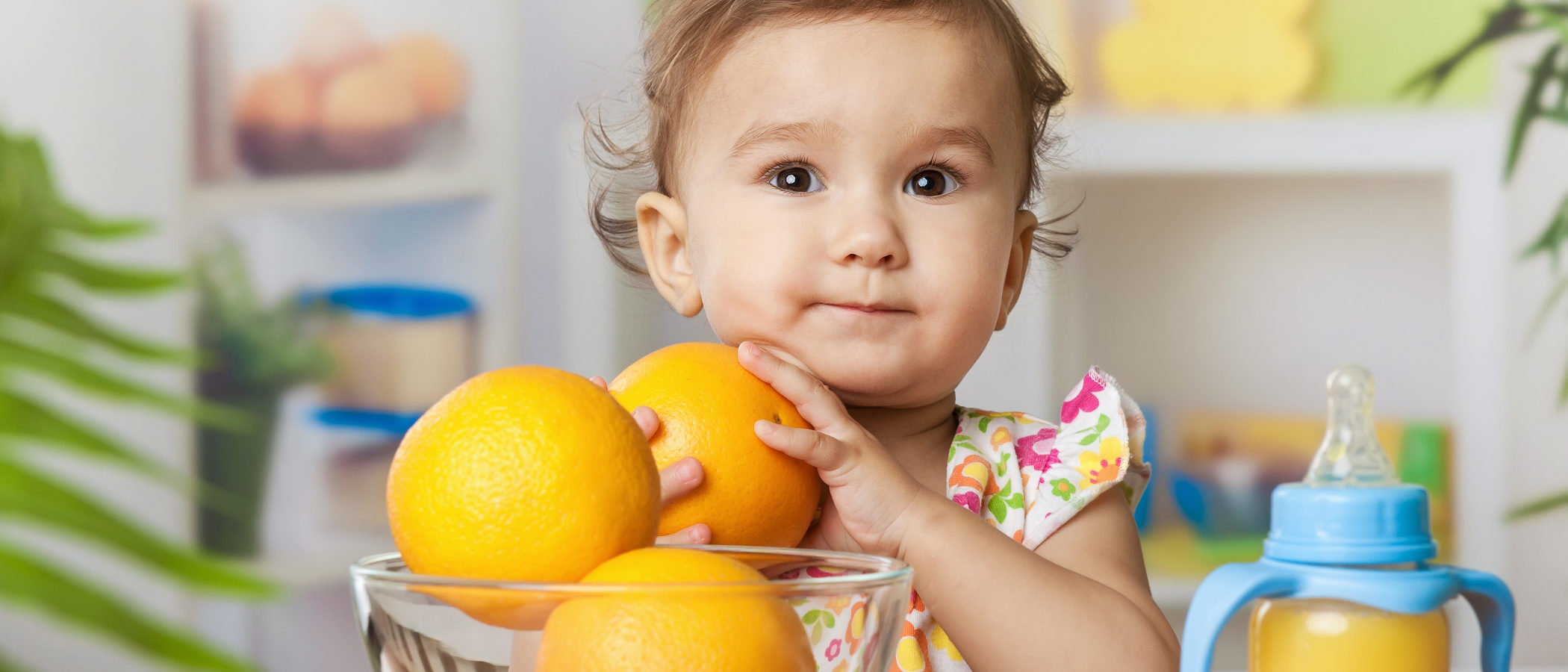 ¿Puedo dar naranja o mandarina a mi bebé?