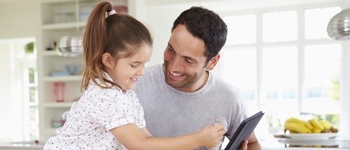 Cómo fortalecer el vínculo entre padres e hijas