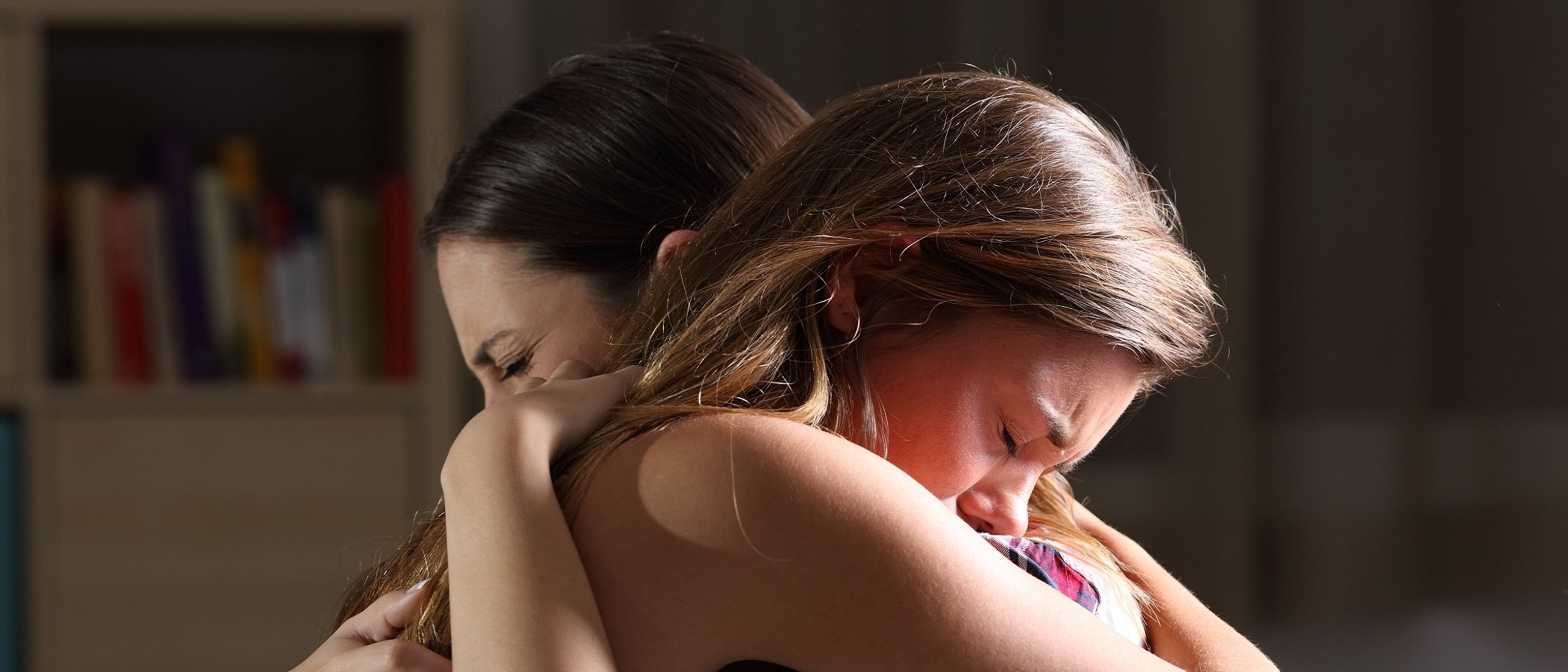 Cómo ayudar a un adolescente cuando está llorando