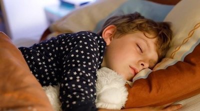 ¿Es verdad que los niños crecen mientras duermen?