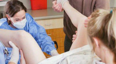 Pros y contras de la episiotomía y cómo evitarla con el masaje perineal