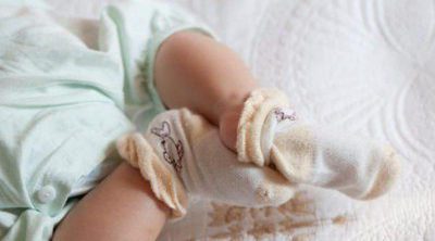Cómo llevar vestido y tapado a un recién nacido en verano