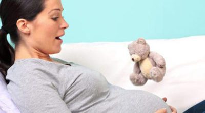 Cómo son los movimientos del bebé a lo largo del embarazo