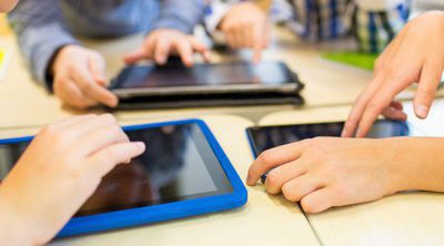 6 apps para controlar y limitar el uso de tablets y móviles en niños