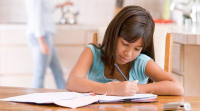 ¿Son buenos los deberes para los niños?