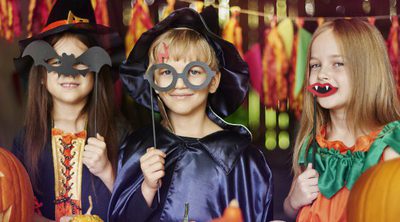 5 juegos infantiles para divertir a los niños en Halloween