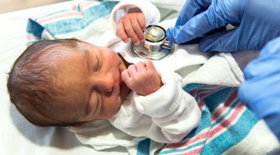 ¿Qué es el pulmón húmedo en el recién nacido?