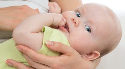 Pros y contras de alargar la lactancia materna después de los 6 meses