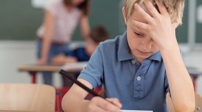 Cómo ayudar a tus hijos a afrontar el estrés escolar