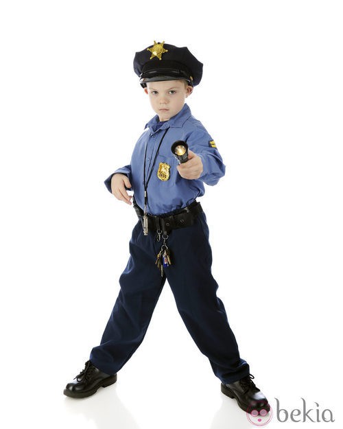 Disfraz de policía para niño - Disfraces de niños para Halloween - Foto en  Bekia Padres