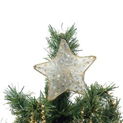Árbol de Navidad coronado por una estrella dorada