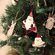 Árbol de Navidad decorado con muñecos de Papá Noel